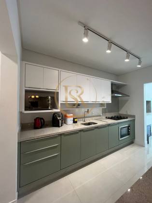 Apartamento novo mobiliado para venda a 150 metros da praia de Perequê