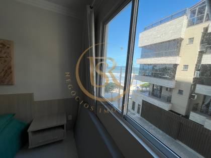 Frente Mar - Locação de Temporada em Meia Praia