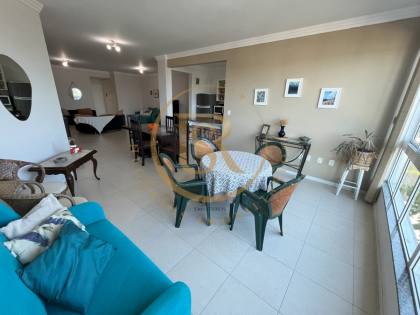 Frente Mar - Locação de Temporada em Meia Praia