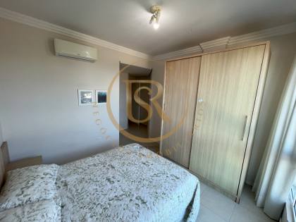 Frente Mar - Locação de Temporada em Meia Praia