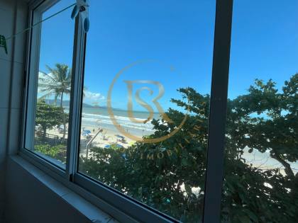 Frente Mar - Locação de Temporada em Meia Praia