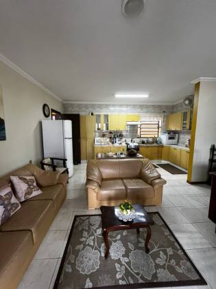 Compre casa no Perequê