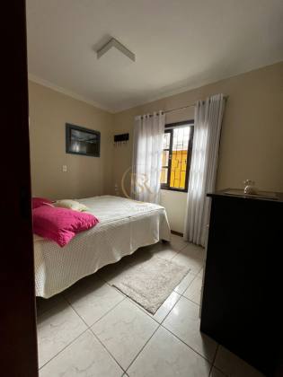 Compre casa no Perequê