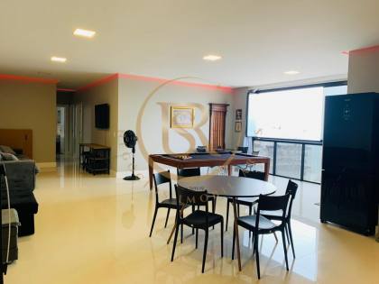 Port Everglades em Porto Belo para temporada