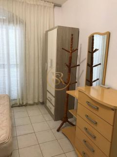 Casa Para Vender com 04 quartos 01 suítes no bairro Meia Praia em Itapema