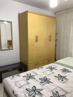 Casa Para Vender com 04 quartos 01 suítes no bairro Meia Praia em Itapema