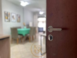 Apartamento à venda a 150 metros do mar no bairro Meia Praia