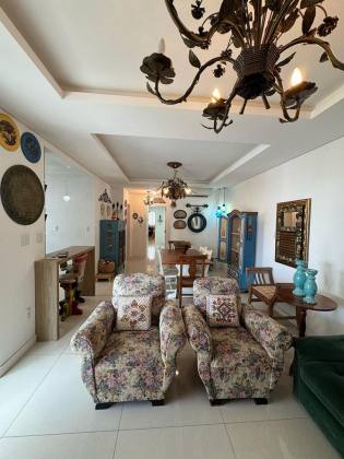 Apartamento à venda em Itapema