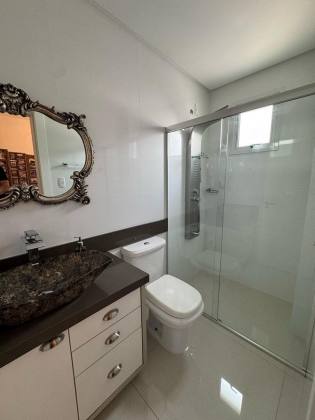 Apartamento à venda em Itapema