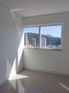 Apartamento à venda no bairro Morretes em Itapema.