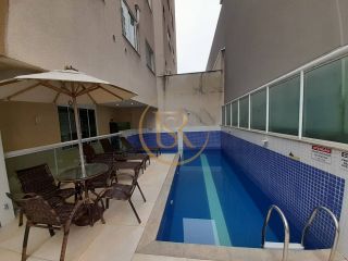 Apartamento com 03 suítes