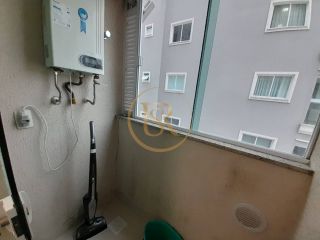 Apartamento com 03 suítes