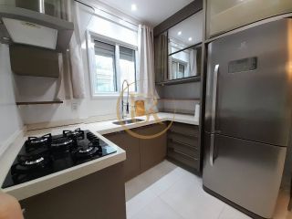 Apartamento com 03 suítes