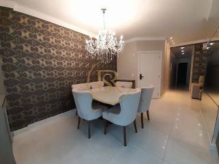 Apartamento com 03 suítes