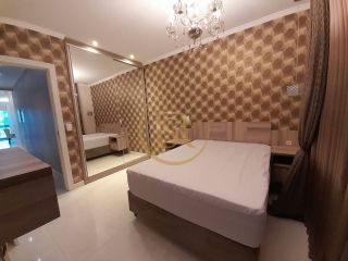 Apartamento com 03 suítes