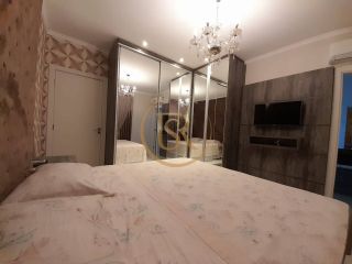 Apartamento com 03 suítes