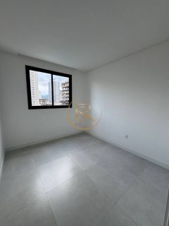 Apartamento à venda no bairro Morretes.