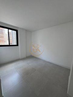 Apartamento à venda no bairro Morretes.
