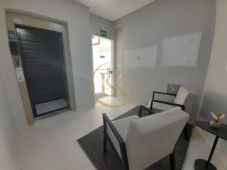Apartamento com 01 suíte + 01 demi suíte