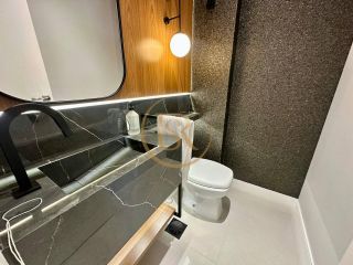 Apartamento alto padrão vista mar disponível para locação anual