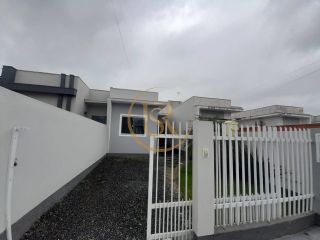 Casa pronta por 370 mil em Tijucas