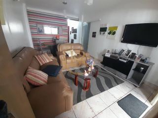 Apartamento com terraço amplo.