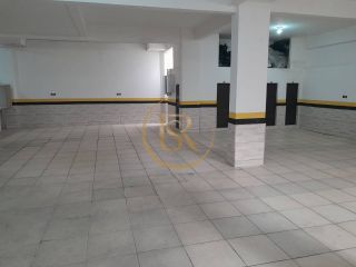 Apartamento com terraço amplo.