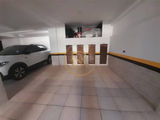 Apartamento com terraço amplo.