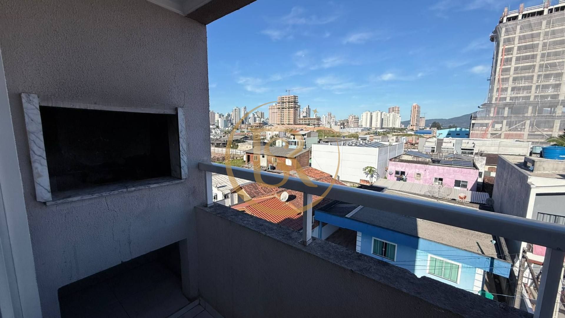 Apartamento no Bairro Morretes *valor à vista