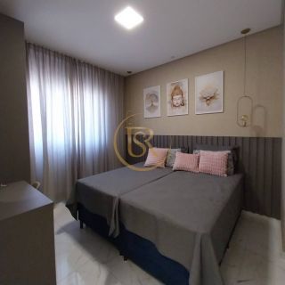 Apartamento à venda no Perequê