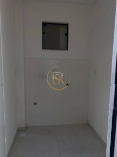 Sobrado à venda no bairro Vila Nova em Porto Belo