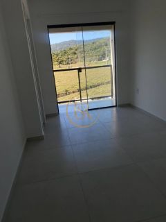 Sobrado à venda no bairro Vila Nova em Porto Belo