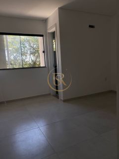 Sobrado à venda no bairro Vila Nova em Porto Belo