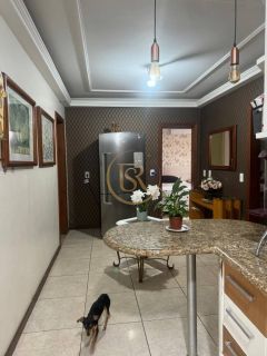 Casa com piscina e mesa de snooker, Aluguel de temporada.