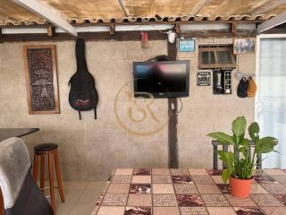 Casa com piscina e mesa de snooker, Aluguel de temporada.