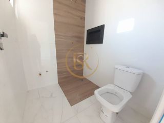 Sobrado à venda no bairro Morretes