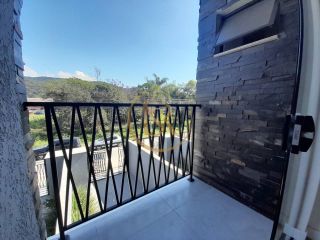 Sobrado à venda no bairro Morretes