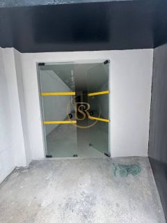 Sala comercial para locação anual