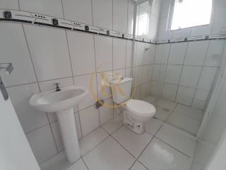 Sobrado de esquina no Centro de Camboriú