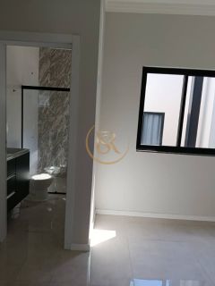 Sobrado para Locação Anual – Porto Belo/SC