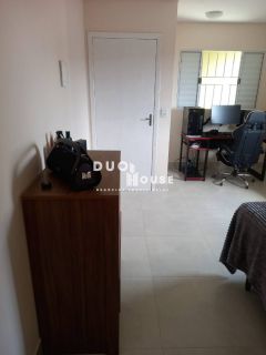 SOBRADO COM 4 QUARTOS 2 SUITES NO INTERLAGOS