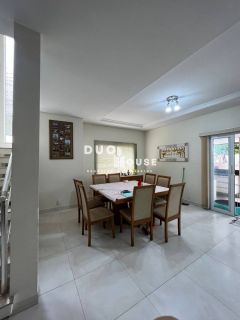 Sobrado no Residencial Villa Branca 1