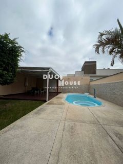 Sobrado no Residencial Villa Branca 1