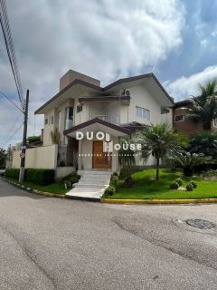 Sobrado no Residencial Villa Branca 1