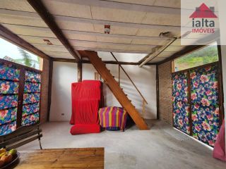 SOBRADO PARA LOCAÇÃO DEFINITIVA – PRAIA DA LAGOINHA