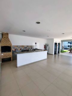 Apartamento com suíte no Antares em condomínio fechado