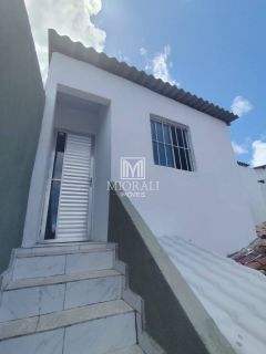 Aluguel de Casa no primeiro andar com 3 quartos próximo ao Espetinho da Maria na Serraria