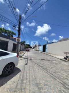 Aluguel de Casa no primeiro andar com 3 quartos próximo ao Espetinho da Maria na Serraria