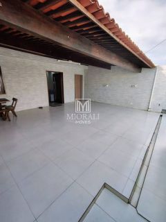 Casa com 4 quartos e primeiro andar no Graciliano Ramos