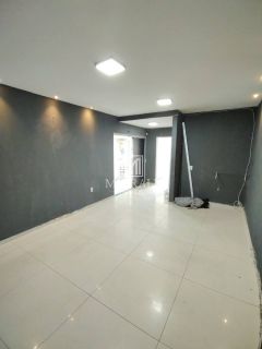 Sala comercial com 42m² próximo ao Espetinho da Maria na Serraria